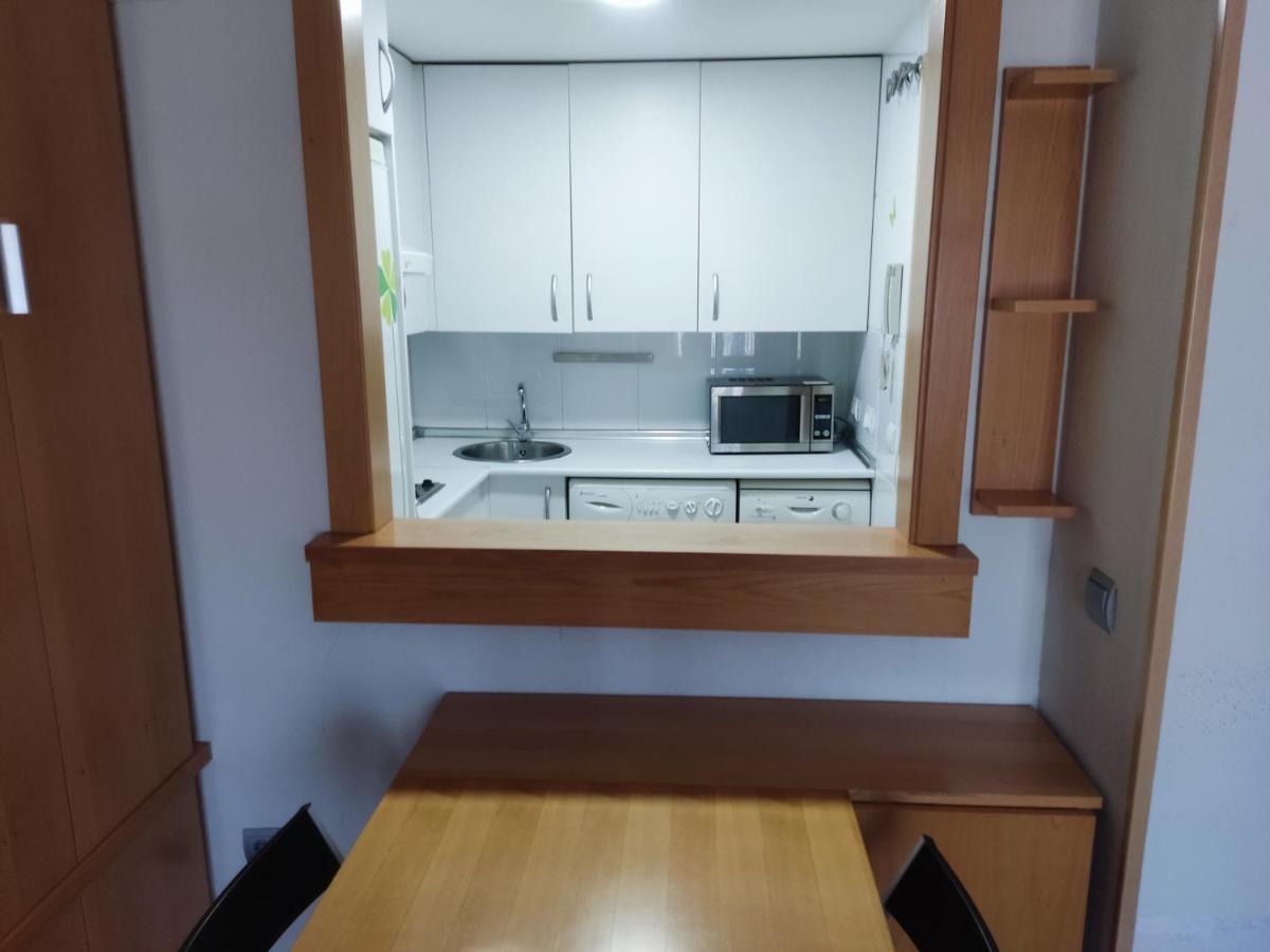 Apartamento Apartamento Con Aire Acondicionado Y Piscina En Las Mercedes, Cerca Del Plenilunio Y Del Aeropuerto